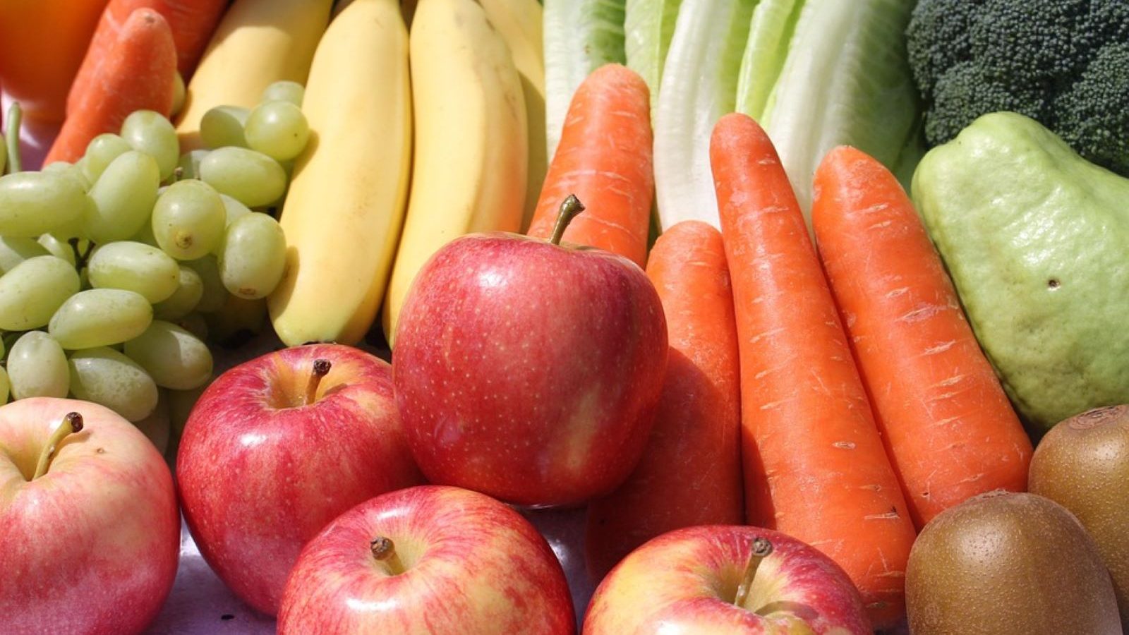 Fruit 1095331 960 720 Aspect Ratio 1600 900