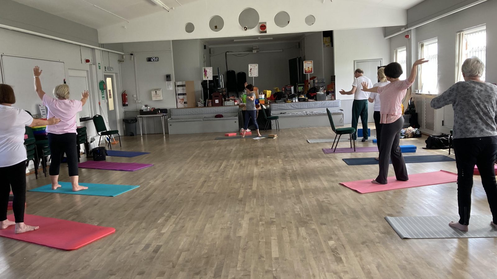 Qigong Scaled Aspect Ratio 1600 900