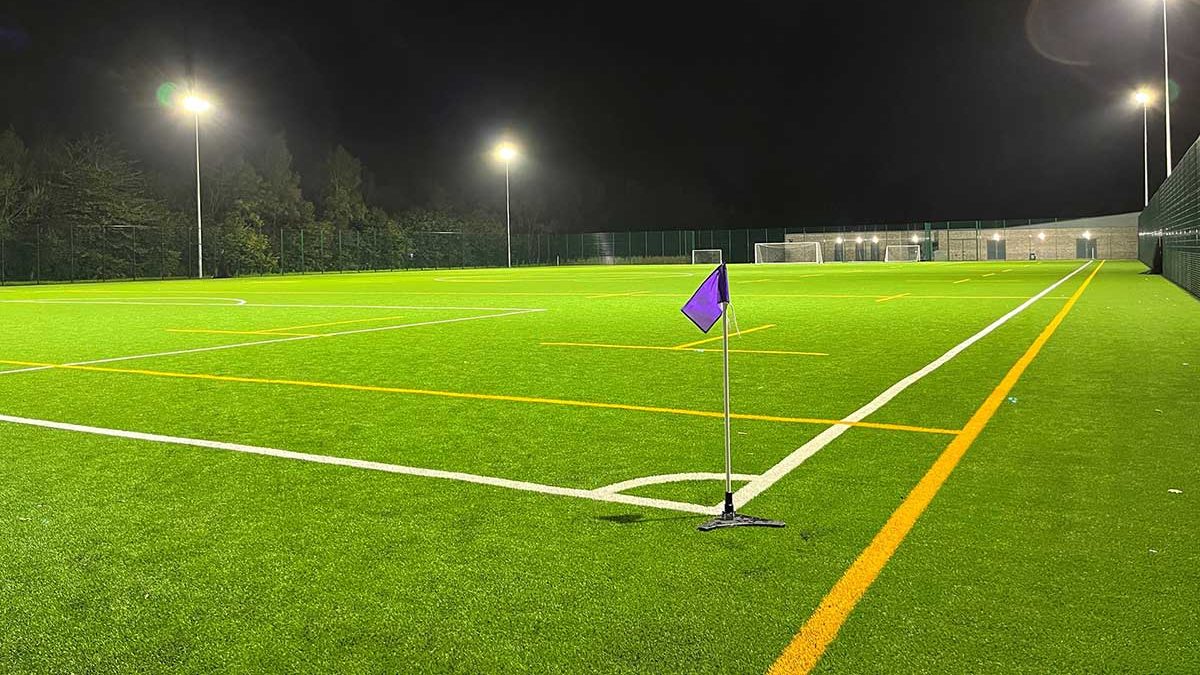Image Of Floodlit Pitch‫ Aspect Ratio 1600 900