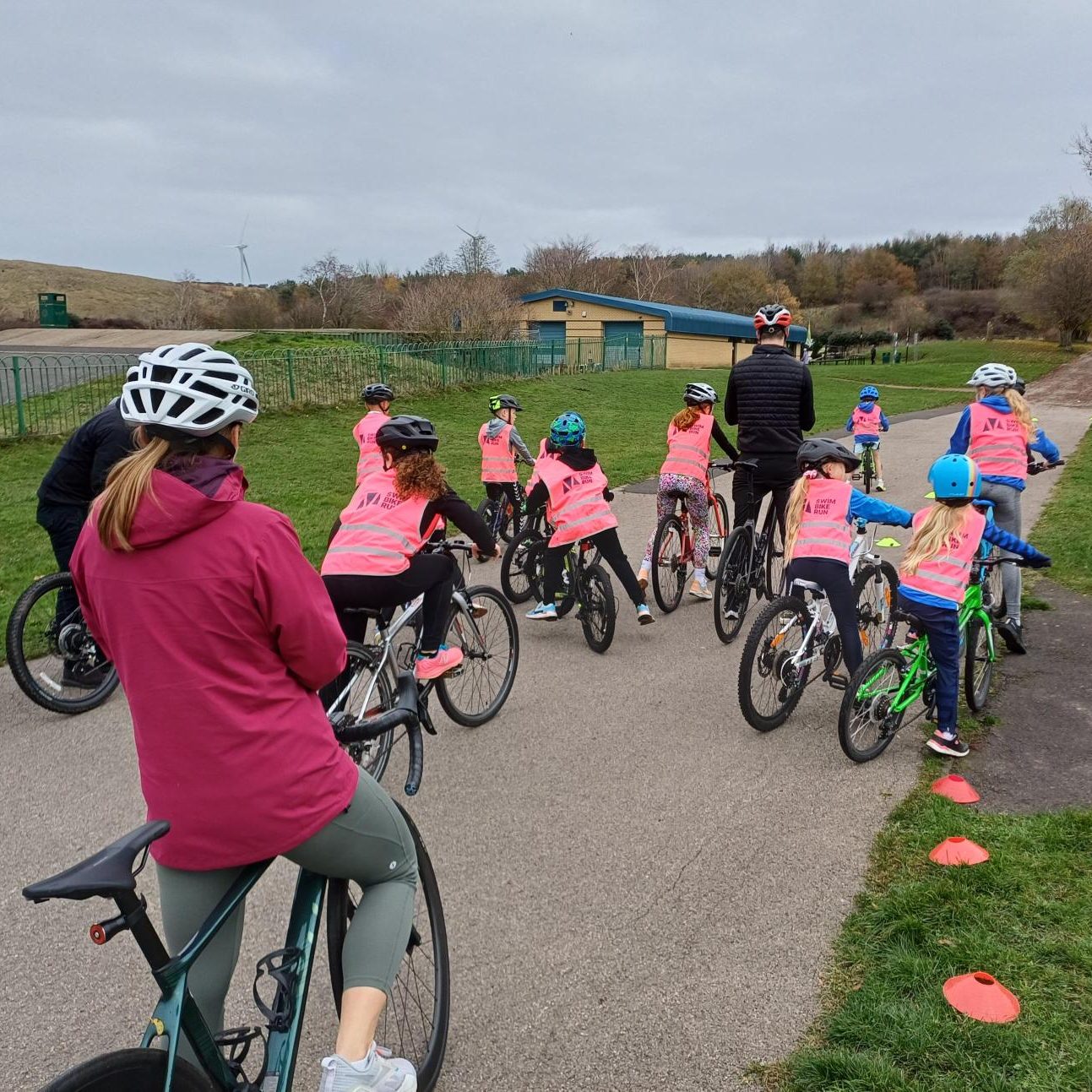 Swim Bike Run  Aspect Ratio 1000 1000