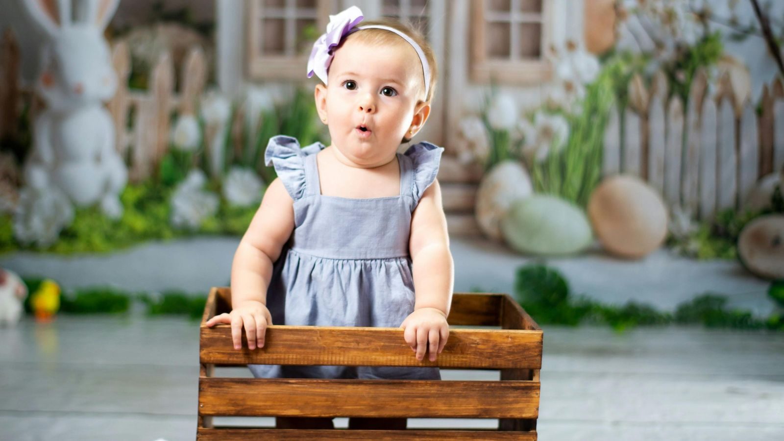 Easter Photo Shoot  Aspect Ratio 1600 900